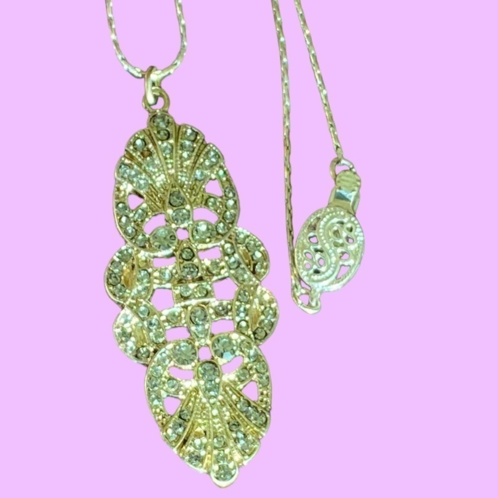 Necklace with long chain